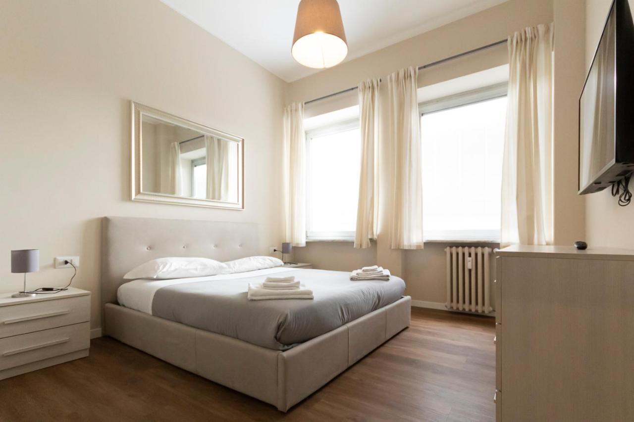 Via Torino Apartment 2 Milano Eksteriør billede